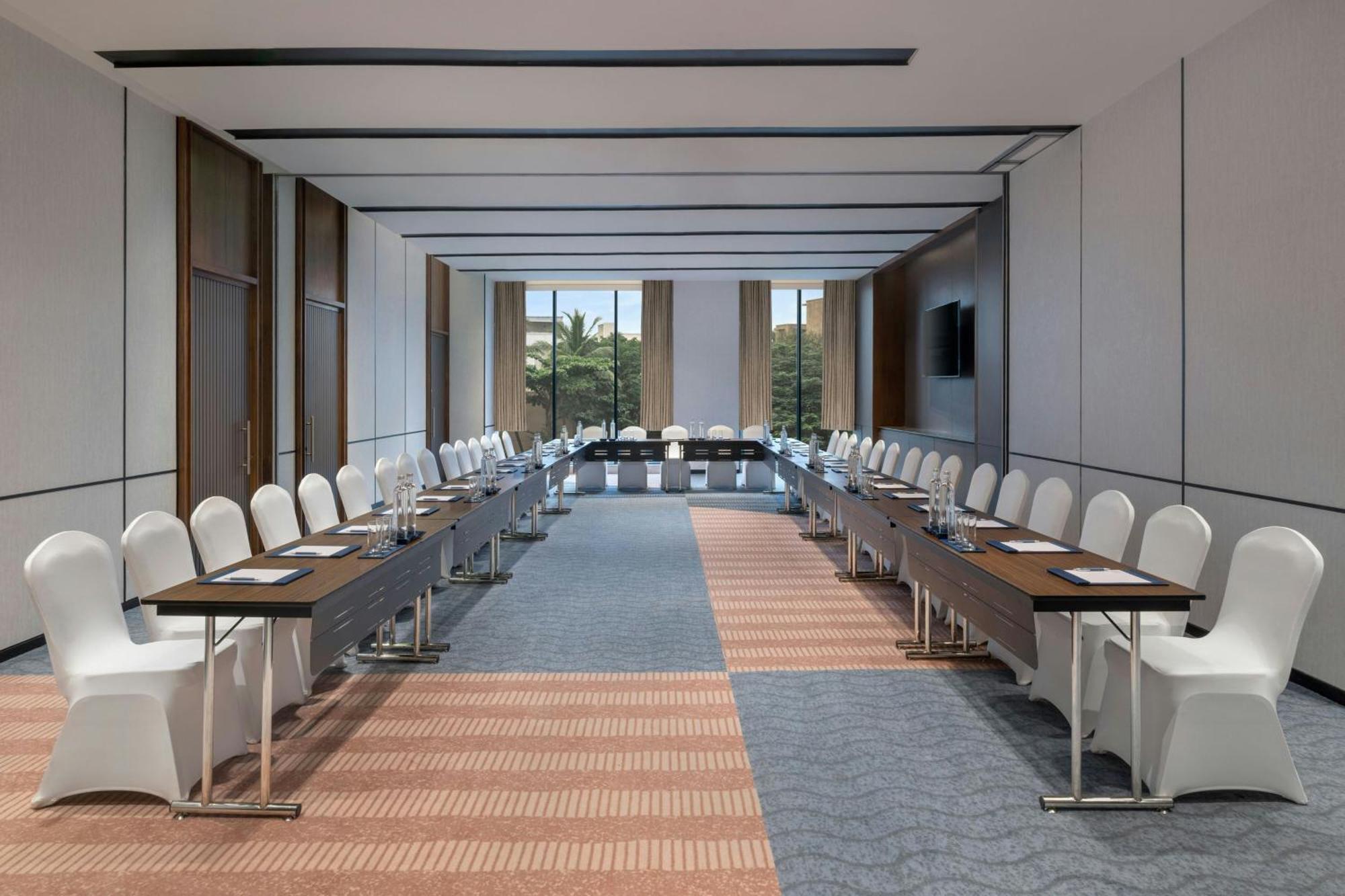 Four Points By Sheraton Chennai, Velachery Экстерьер фото
